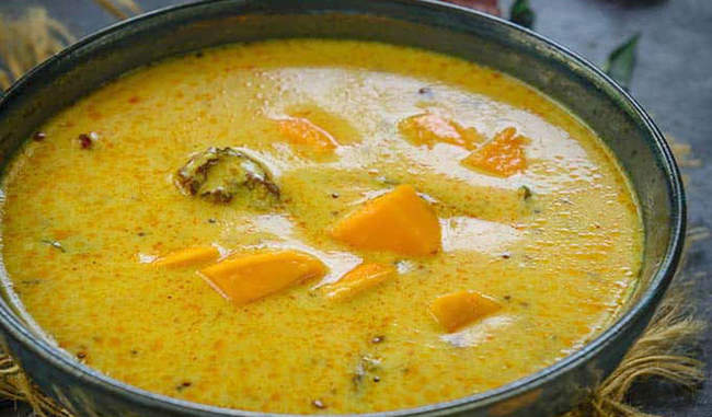 know-the-recipe-of-gujarati-mango-kadhi-in-hindi