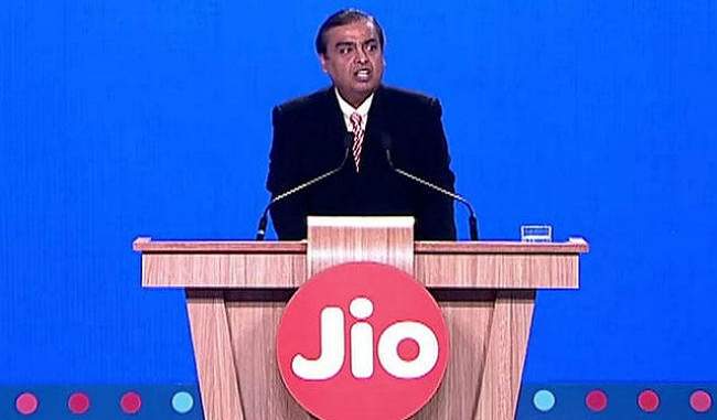 reliance-industries-to-become-debt-free-in-next-18-months-mukesh-ambani