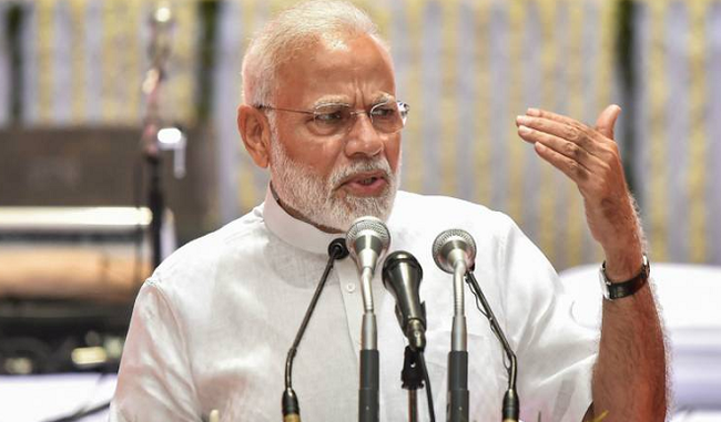 government-is-considering-various-options-including-new-parliament-building-narendra-modi