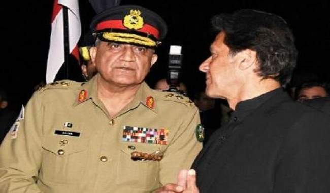 imran-khan-approved-pak-army-chief-gets-3-years-extension
