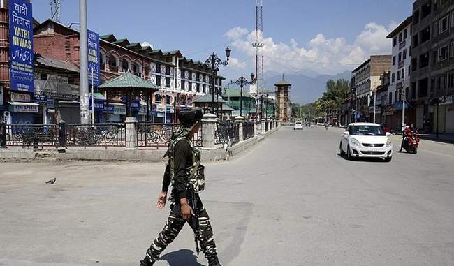 restrictions-reimposed-in-srinagar-after-march-call-to-local-un-office