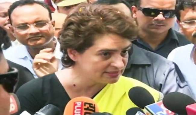 priyanka-lashed-out-at-yogi-government-said-failed-to-assure-women-safety