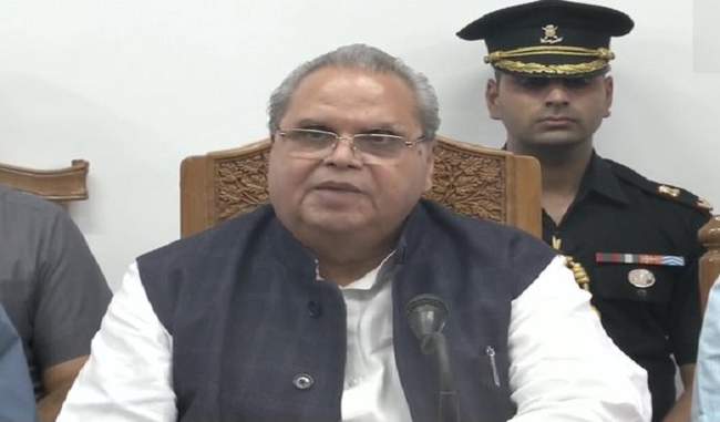 the-governor-of-jammu-and-kashmir-justified-the-restrictions-saying-50-thousand-jobs-will-be-available