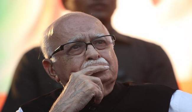 advani-is-ill-for-5-days-will-not-fly-this-time