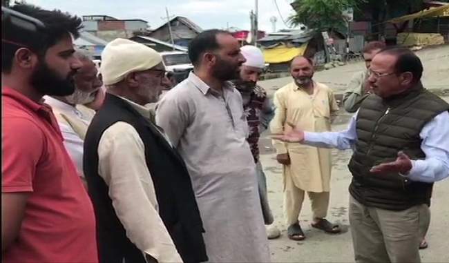 nsa-doval-meets-locals-in-shopian
