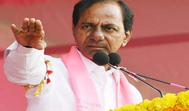 police-started-the-search-for-people-who-send-water-to-telangana-cm