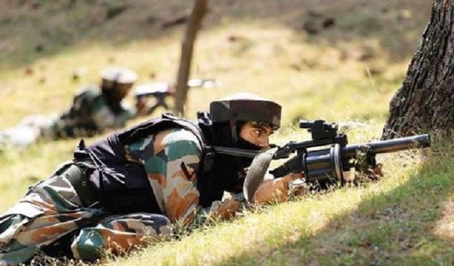 pak-army-opens-fire-at-forward-posts-villages-in-poonch