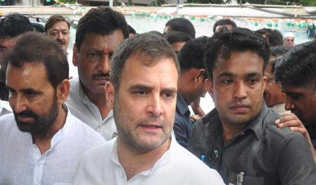 rahul-gandhi-accepts-jk-governors-offer-to-visit-kashmir-tomorrow-to-review-situation