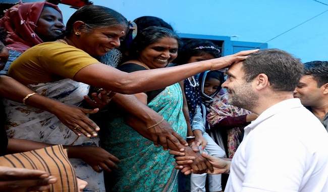decency-shown-by-people-at-the-time-of-disaster-overwhelms-rahul