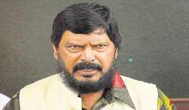 no-need-for-debate-on-reservation-it-will-stay-says-athawale