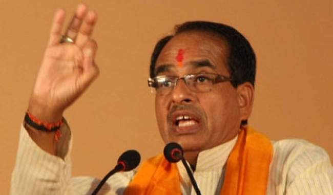congress-leaders-are-creating-farce-to-secure-a-claim-in-rajya-sabha-elections-says-shivraj