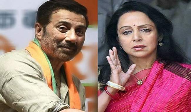 there-will-be-a-gathering-of-many-film-personalities-including-the-hema-malini-and-sunny-deol-in-the-indian-pictures-of-sadhna-film-festival-of-rss
