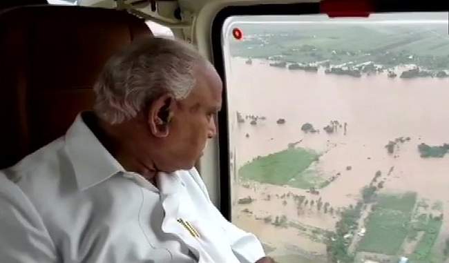 cm-yeddyurappa-made-an-aerial-survey-of-the-flood-affected-area