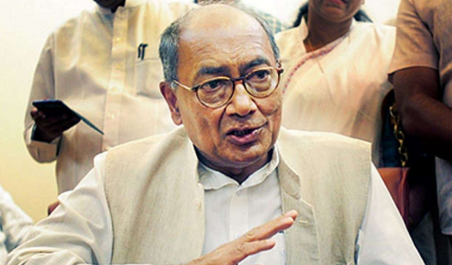 kamal-nath-s-minister-accused-digvijay-singh-is-blackmailing-mp-government