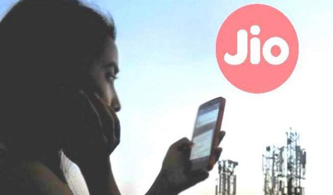 reliance-jio-set-top-box-free-with-every-broadband-connection