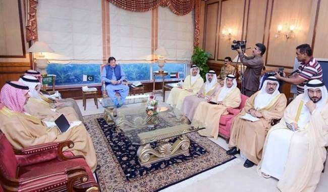 will-imran-khan-now-get-support-of-saudi-and-uae-on-kashmir-issue