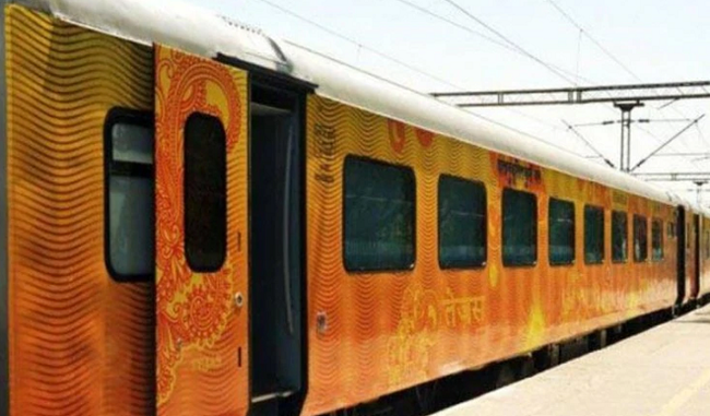 lucknow-delhi-tejas-express-will-be-operational-from-october-4