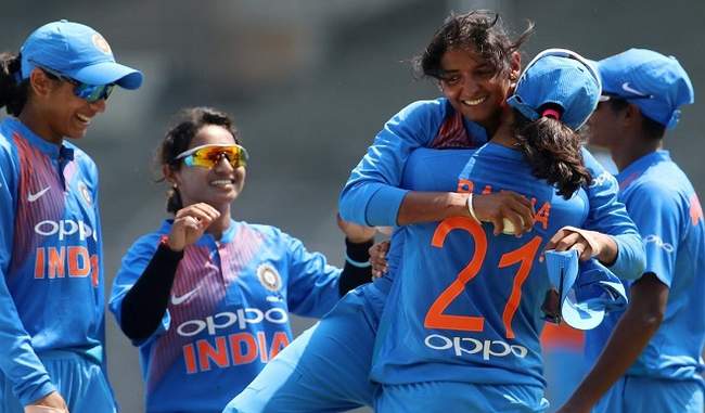 15-year-old-shefali-in-indian-t20-team-after-mithali-s-retirement