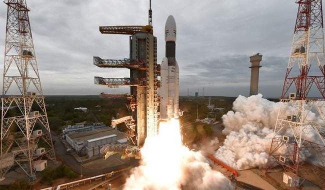 the-entire-country-stands-with-isro-scientists
