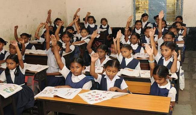 hindi-language-needs-to-improved-in-school-class