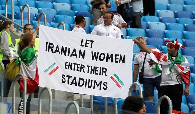 fifa-officials-to-visit-iran-after-death-of-blue-girl