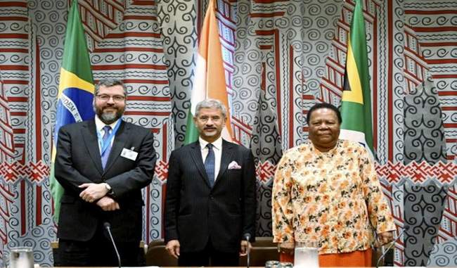 विदेश मंत्री जयशंकर ने ब्राजील, जापान और अन्य देंशों के साथ की द्विपक्षीय बैठक
