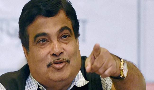 gadkari-advice-to-politicians-on-defection-do-not-behave-like-mice-jumping-from-a-ship