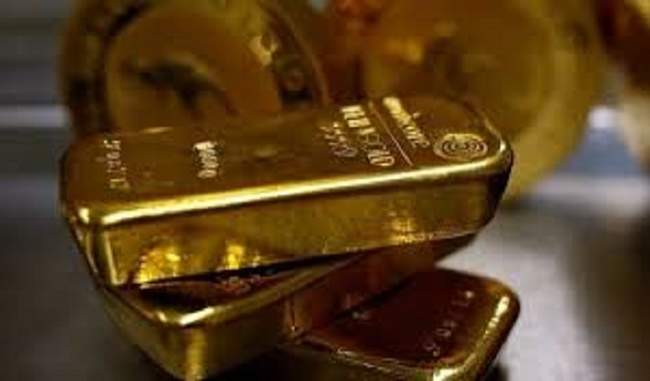 person-arrested-with-two-kilograms-of-gold-at-indira-gandhi-international-airport