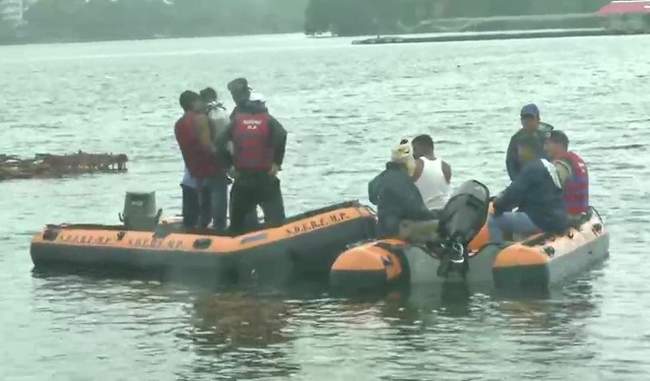 11-drown-in-bhopal-lake-after-boat-capsizes-during-ganesh-visarjan