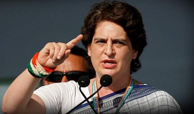 priyanka-gandhi-attacks-on-yogi-govt-over-journalist-attack