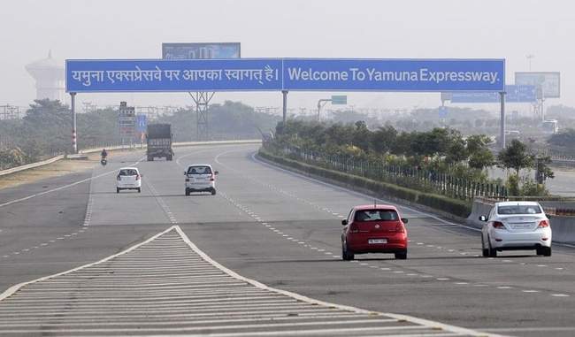 दर्दनाक यमुना एक्सप्रेस वे: इस साल हुए हादसों में 154 लोगों ने गंवाई अपनी जान
