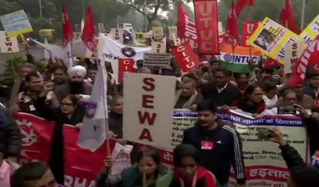 trade-union-strike-banking-services-affected-life-affected-in-kerala-bengal-and-assam