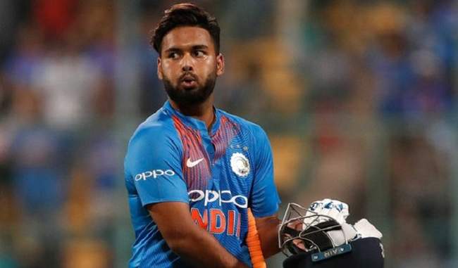 rishabh-pant-gets-upset-while-answering-questions-on-his-volatile-career-rathore