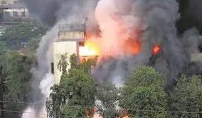 maharashtra-factory-blast-dead-girl-s-body-found-death-toll-rises-to-eight