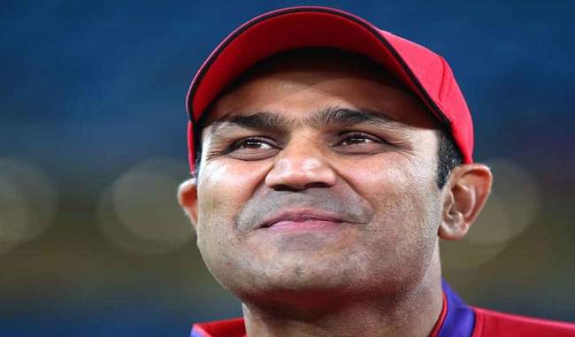 char-din-ki-chandni-hoti-hai-test-cricket-nahi-sehwag-takes-a-dig-at-planned-four-day-tests