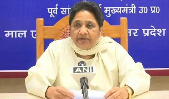 mayawati-saved-from-attacking-sp-directly-akhilesh-also-tweeted-and-congratulated-him-on-his-birthday