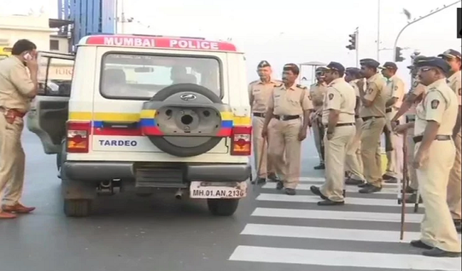 CAA-NRC के खिलाफ महाराष्ट्र बंद, बसों पर पथराव, एक व्यक्ति घायल
