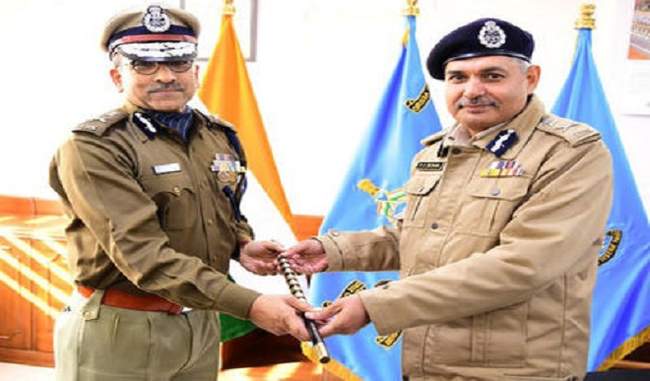 ips-officer-maheshwari-takes-over-as-director-general-of-crpf