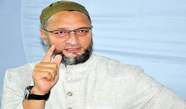 owaisi-attacked-pm-modi-over-jamia-firing-said-identify-with-clothes