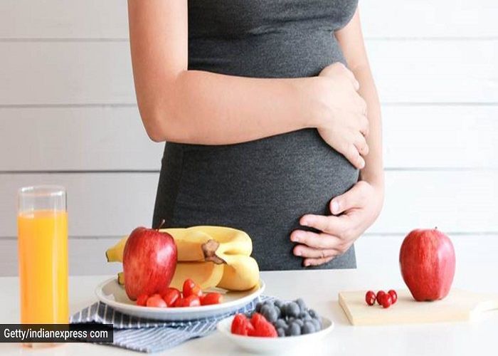 How much weight gain is normal in pregnancy for a healthy baby?  Read full details in this article
