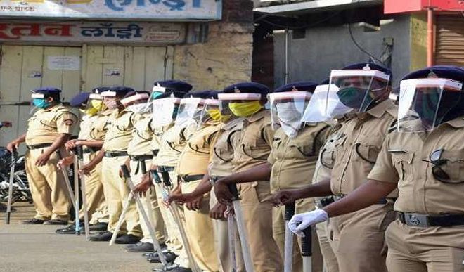 गुजरात के केवडिया में PM मोदी के दौरे से पहले 23 पुलिसकर्मी कोरोना से संक्रमित