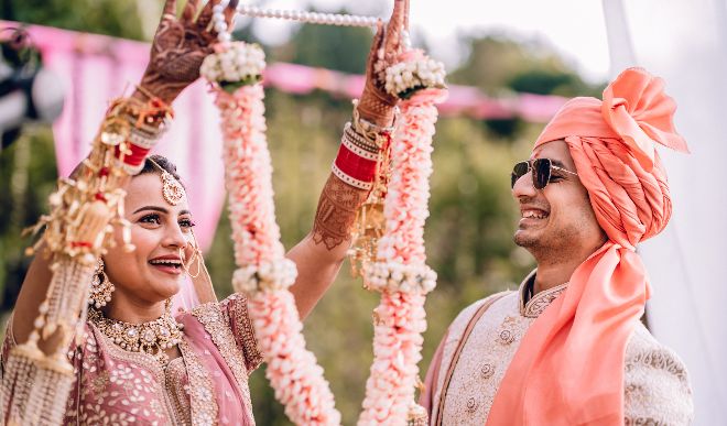 Priyanshu Painyuli and Vandana Joshi wedding pic