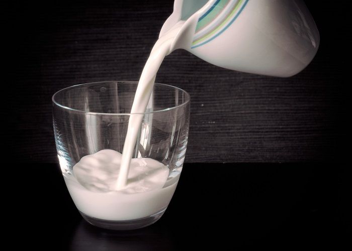  दूध पीना पसंद नहीं है तो इन चीज़ों से कर सकते हैं शरीर में कैल्शियम की कमी को पूरा