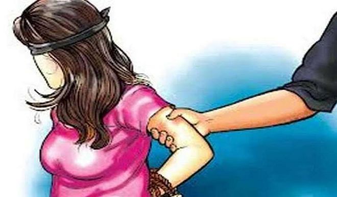 Man molested to find woman