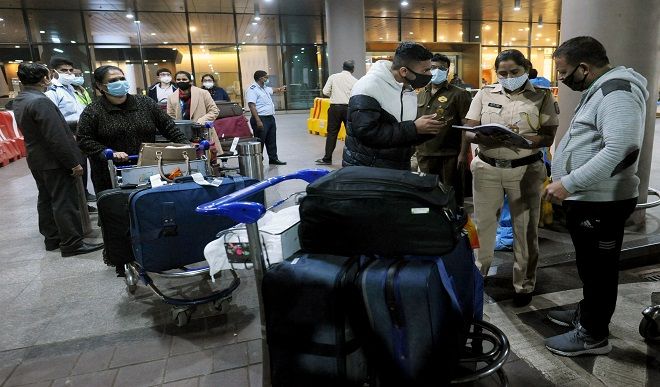 बिना लक्षण वाले यात्रियों के आगमन पर नहीं किया जाएगा कोरोना टेस्ट: महाराष्ट्र सरकार