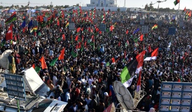 बेनजीर भुट्टो की पुण्यतिथि पर विपक्षी दलों ने दिखाई एकजुटता, पाकिस्तान में हुई विशाल रैली