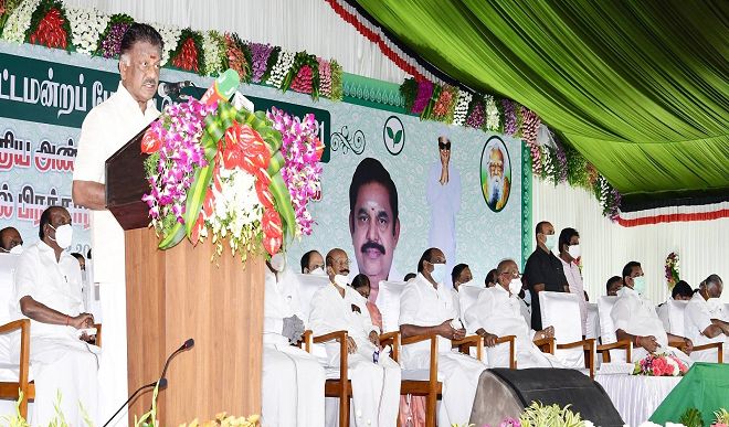 अन्नाद्रमुक का भाजपा को स्पष्ट संदेश, तमिलनाडु में हम बड़े भाई, नहीं तो चुनावी विकल्पों पर करे पुनर्विचार
