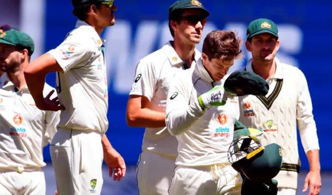 भारत से हार के बाद टीम ऑस्ट्रेलिया को लगा एक और झटका; पूरी टीम पर 40 प्रतिशत जुर्माना