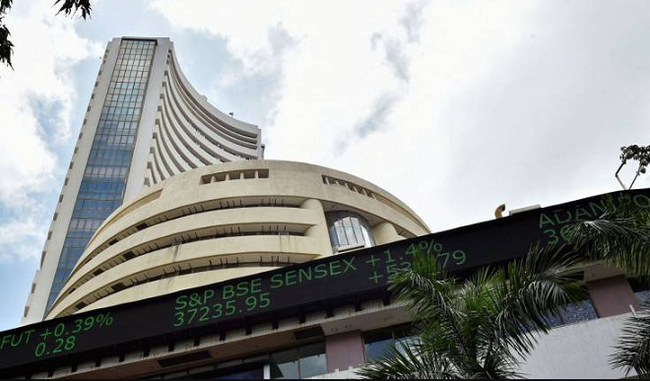 sensex-corrects-by-137-points-investors-buying-up-on-low-price