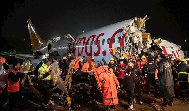 turkey-plane-crash-three-people-dead-179-injured-as-plane-skids-off-istanbul-runway